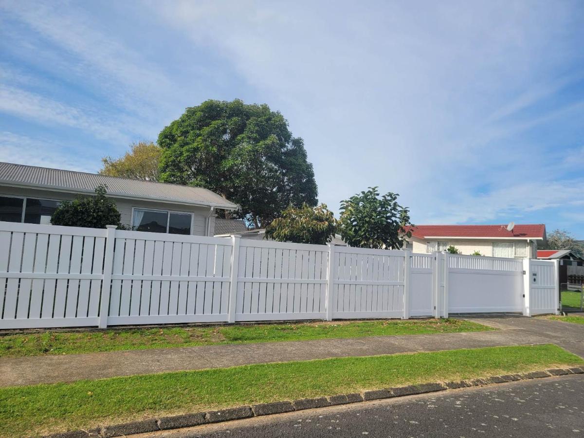 Holiday home Aucktons House *