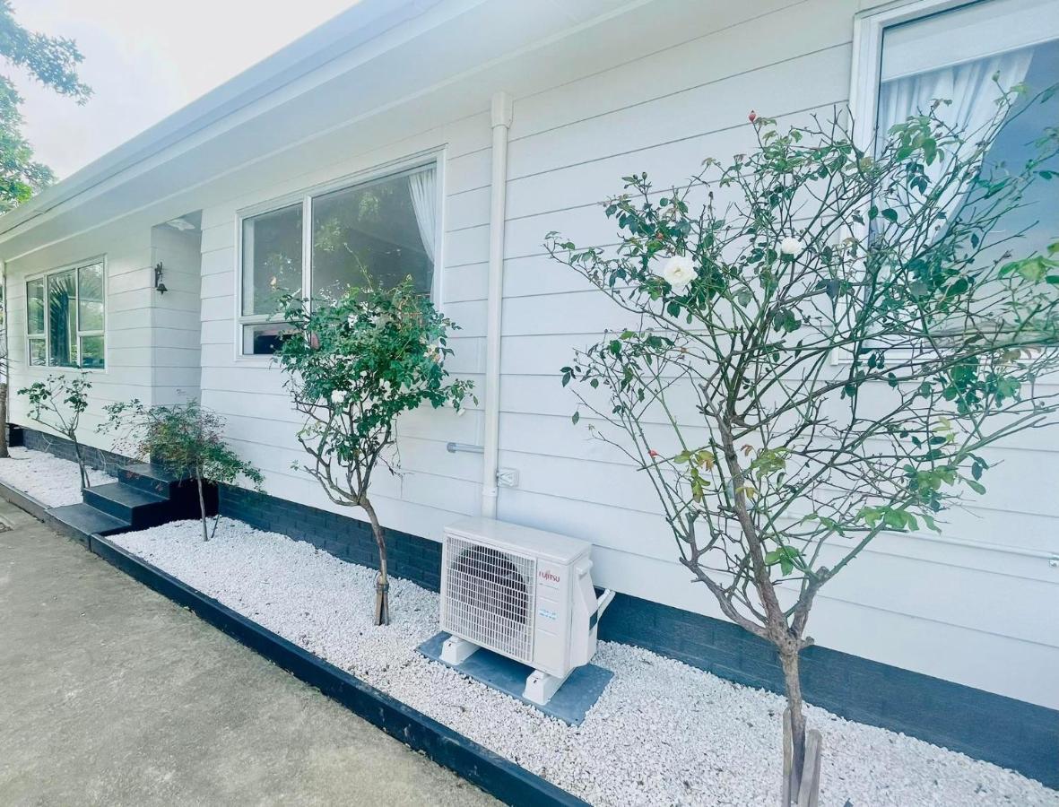 Aucktons House *
